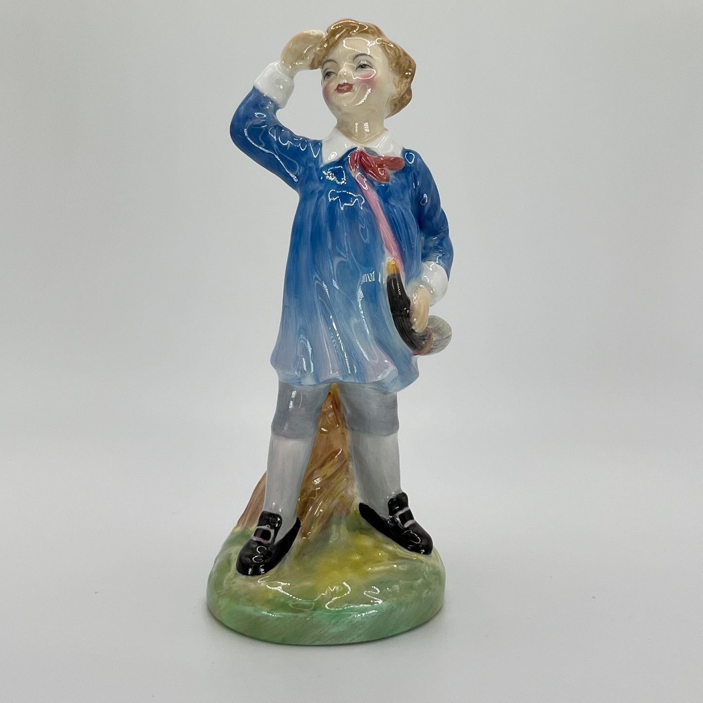 Royal Doulton "Little Boy Blue" HN 2062 – Vintage Hand-Painted Figurine