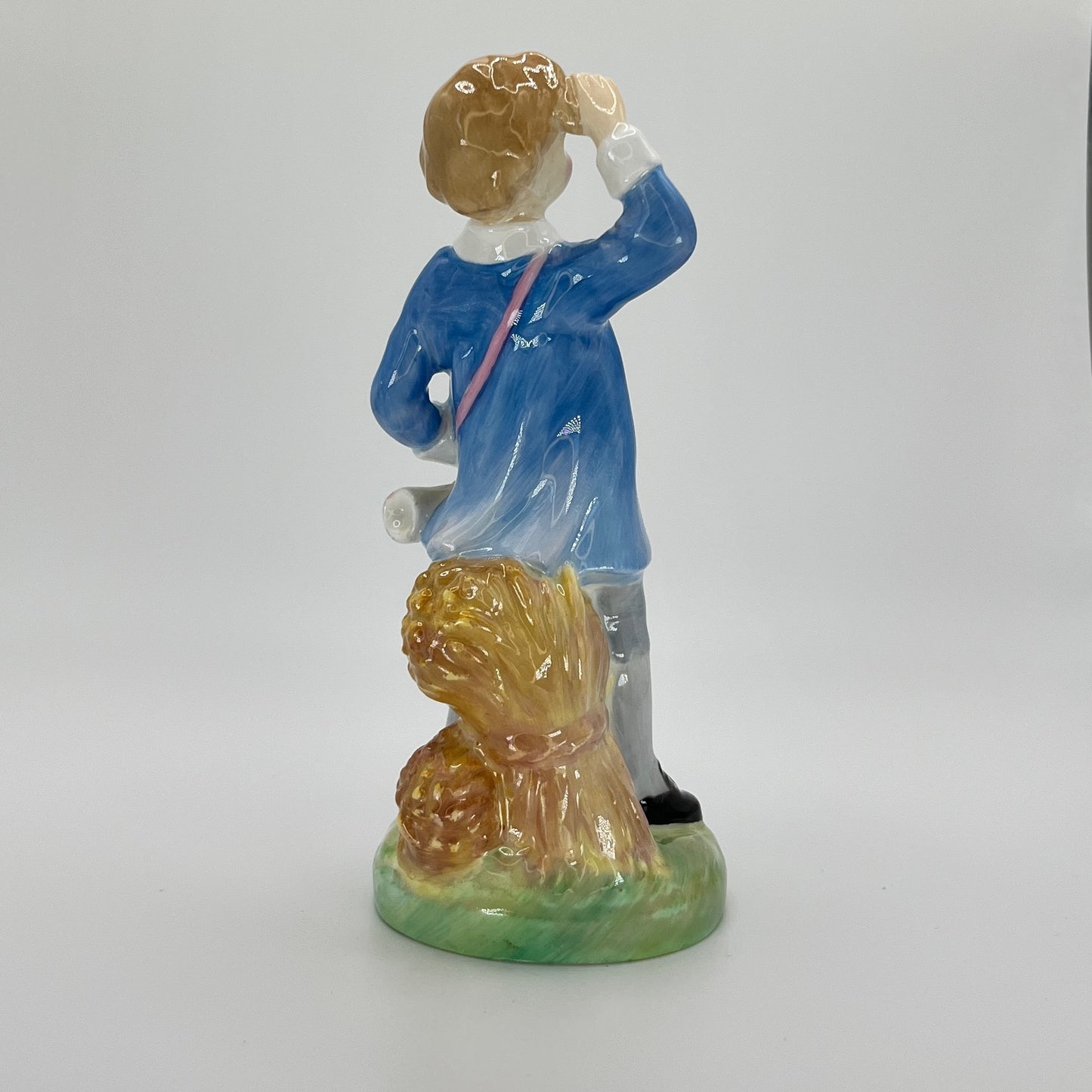 Royal Doulton "Little Boy Blue" HN 2062 – Vintage Hand-Painted Figurine