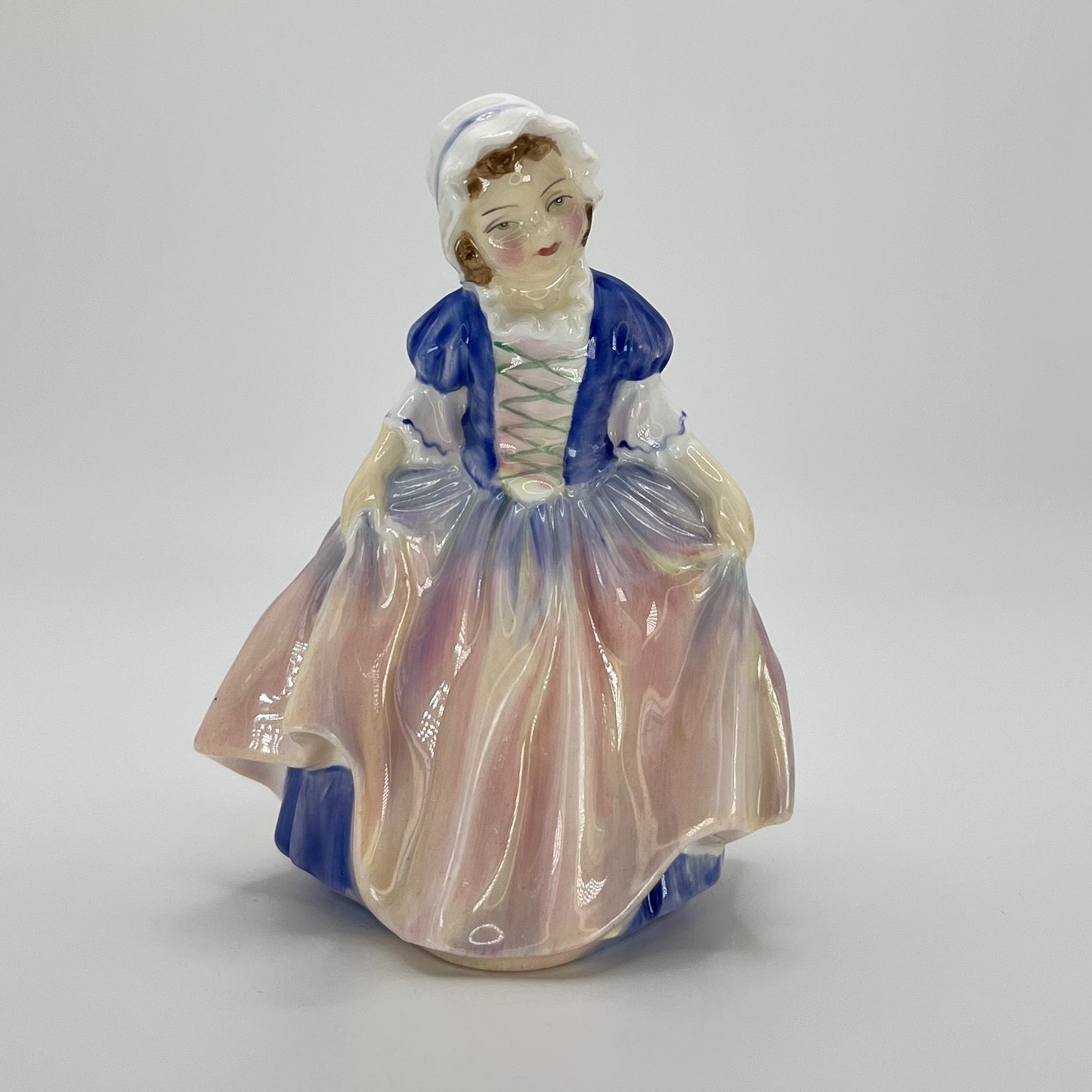 Royal Doulton "Dinky Do" HN 1678 – Vintage Hand-Painted Figurine