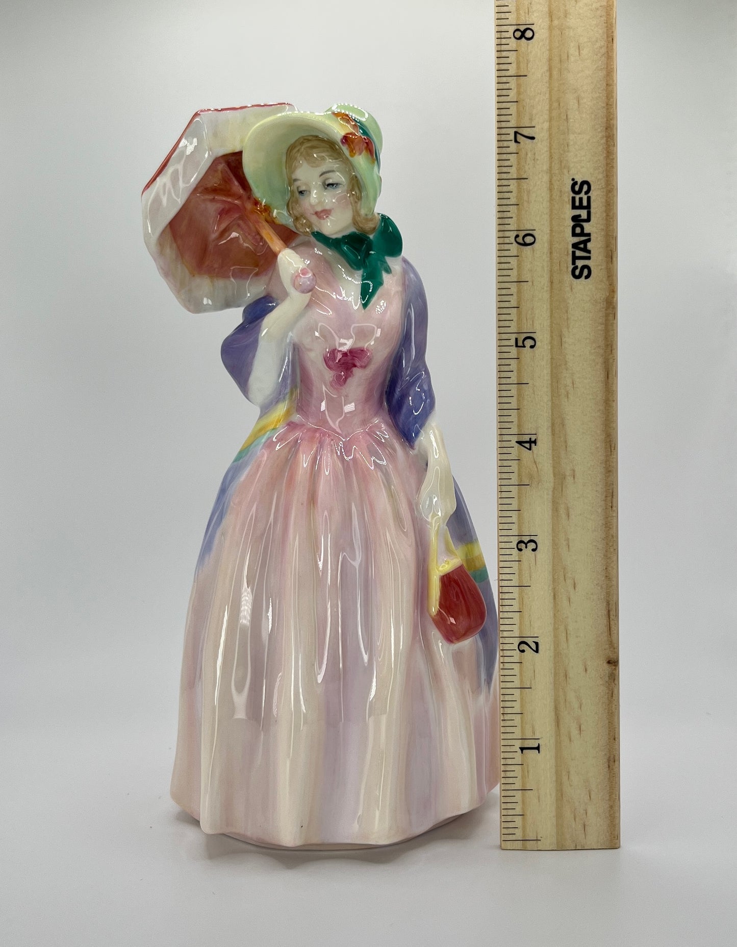 Royal Doulton Figurine "Miss Demure" HN 1402 – Hand-Painted Porcelain Collectible