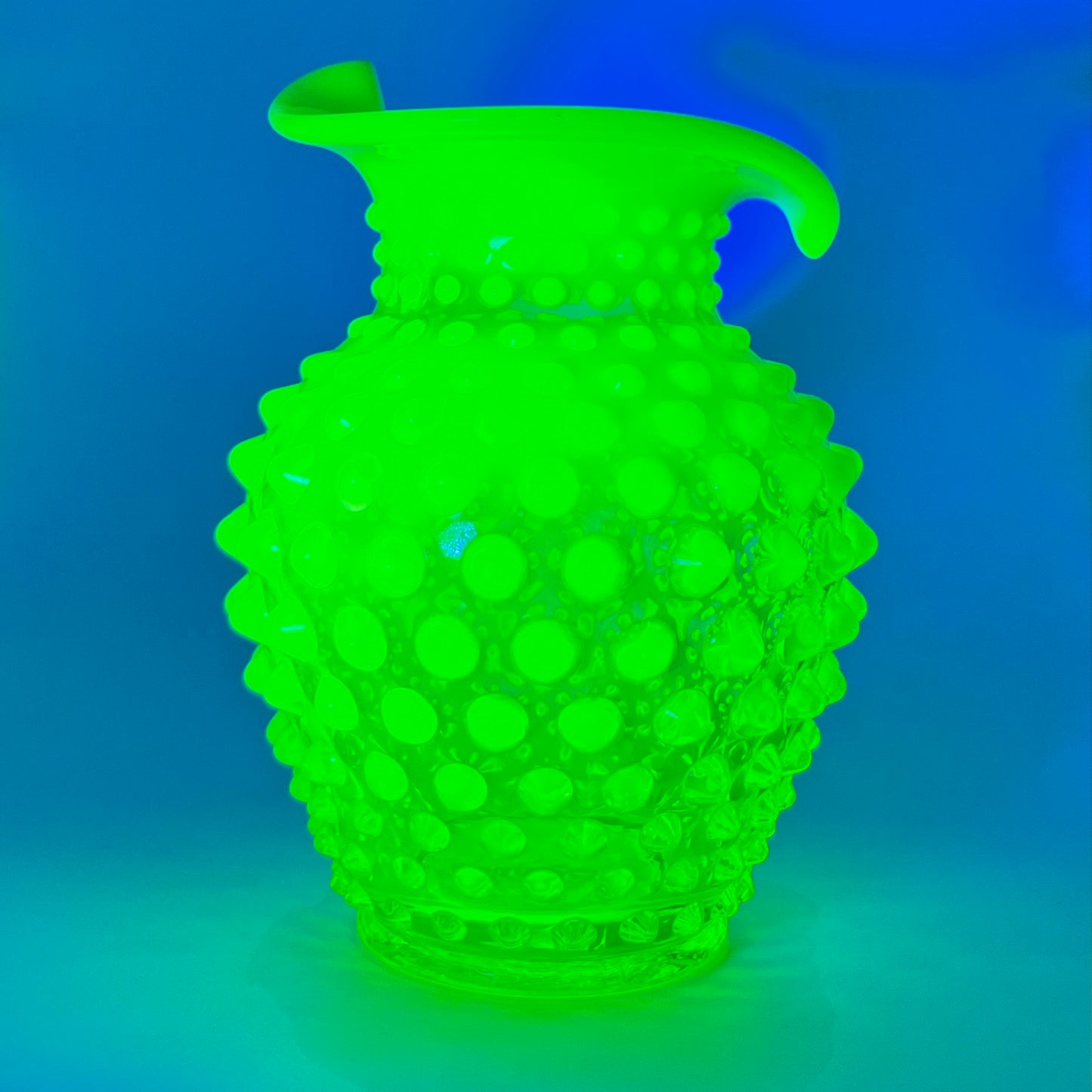 Fenton Vaseline Glass Hobnail Vase – Glows Under UV Light, Topaz Opalescent
