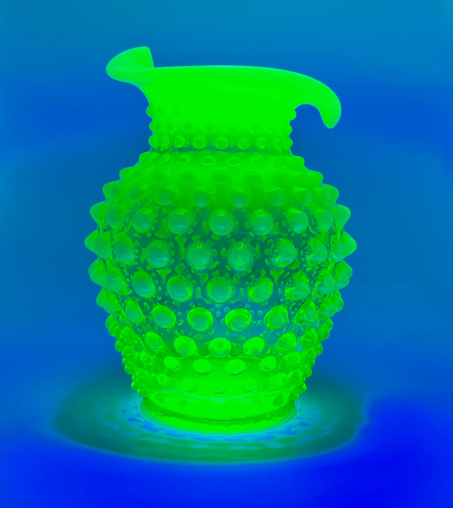 Fenton Vaseline Glass Hobnail Vase – Glows Under UV Light, Topaz Opalescent
