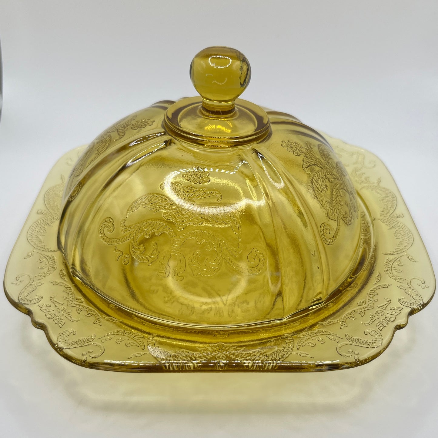 Federal Glass Amber Madrid Depression Glass Butter Dish with Dome Lid – 1930s Vintage