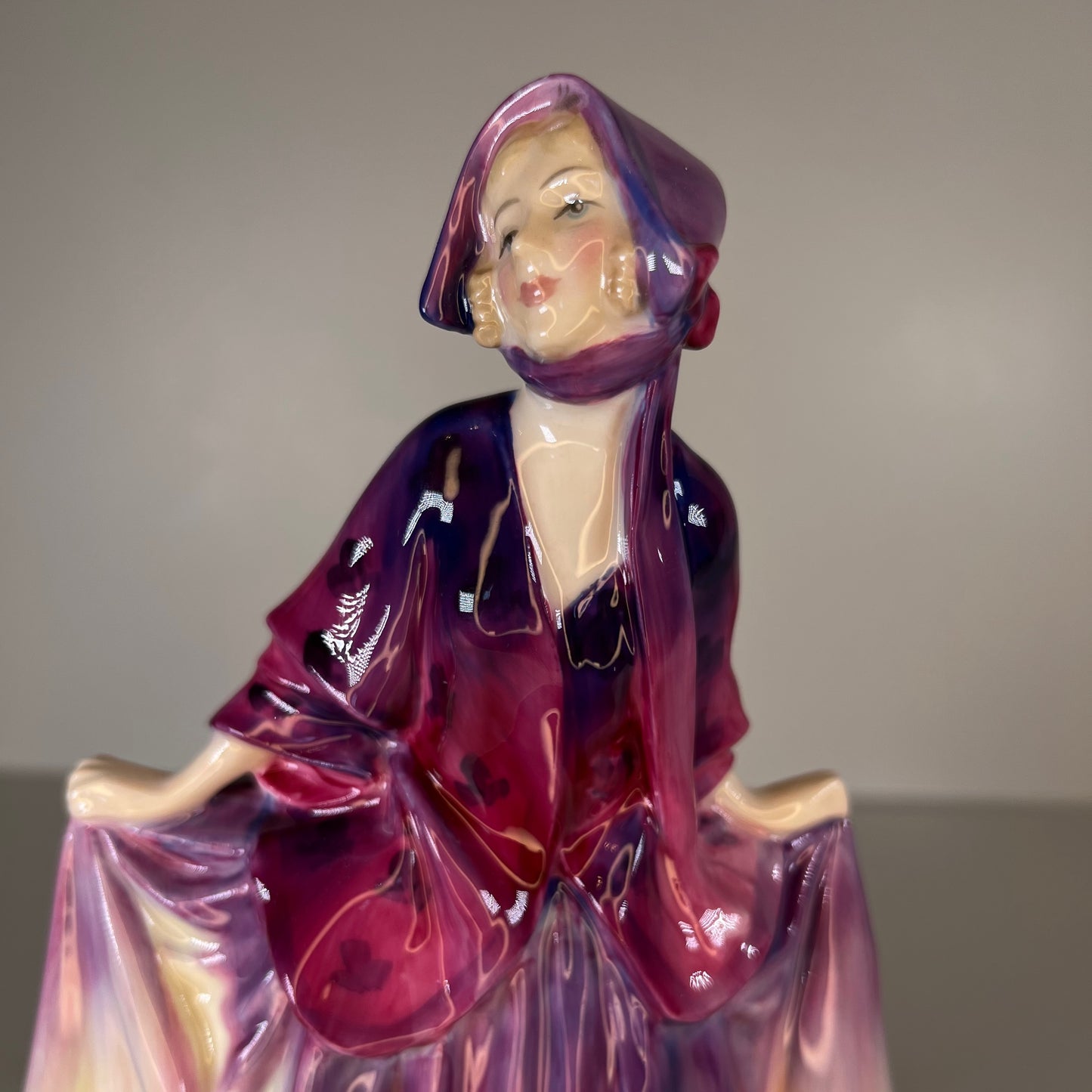 Royal Doulton "Sweet Anne" HN 1496 A.M. Figurine – Vintage Collectible (Hand-Painted)