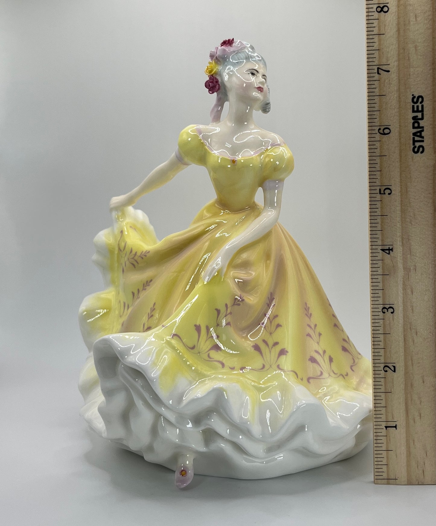 Royal Doulton Figurine "Ninette" HN 2379 – Hand-Painted Porcelain Collectible