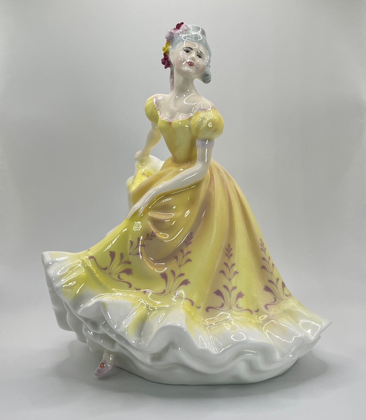 Royal Doulton Figurine "Ninette" HN 2379 – Hand-Painted Porcelain Collectible