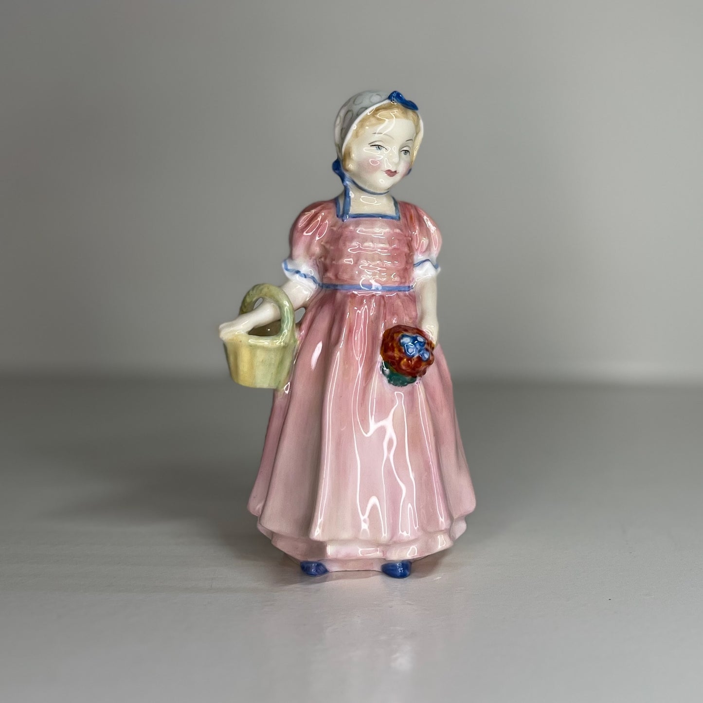 Royal Doulton "Tinkle Bell" HN 1677 – Vintage Hand-Painted Figurine