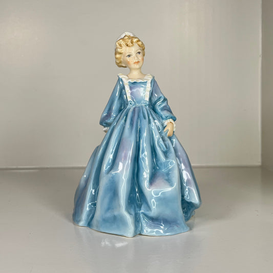 Royal Worcester "Grandmother's Dress" Figurine – Hand-Painted Porcelain