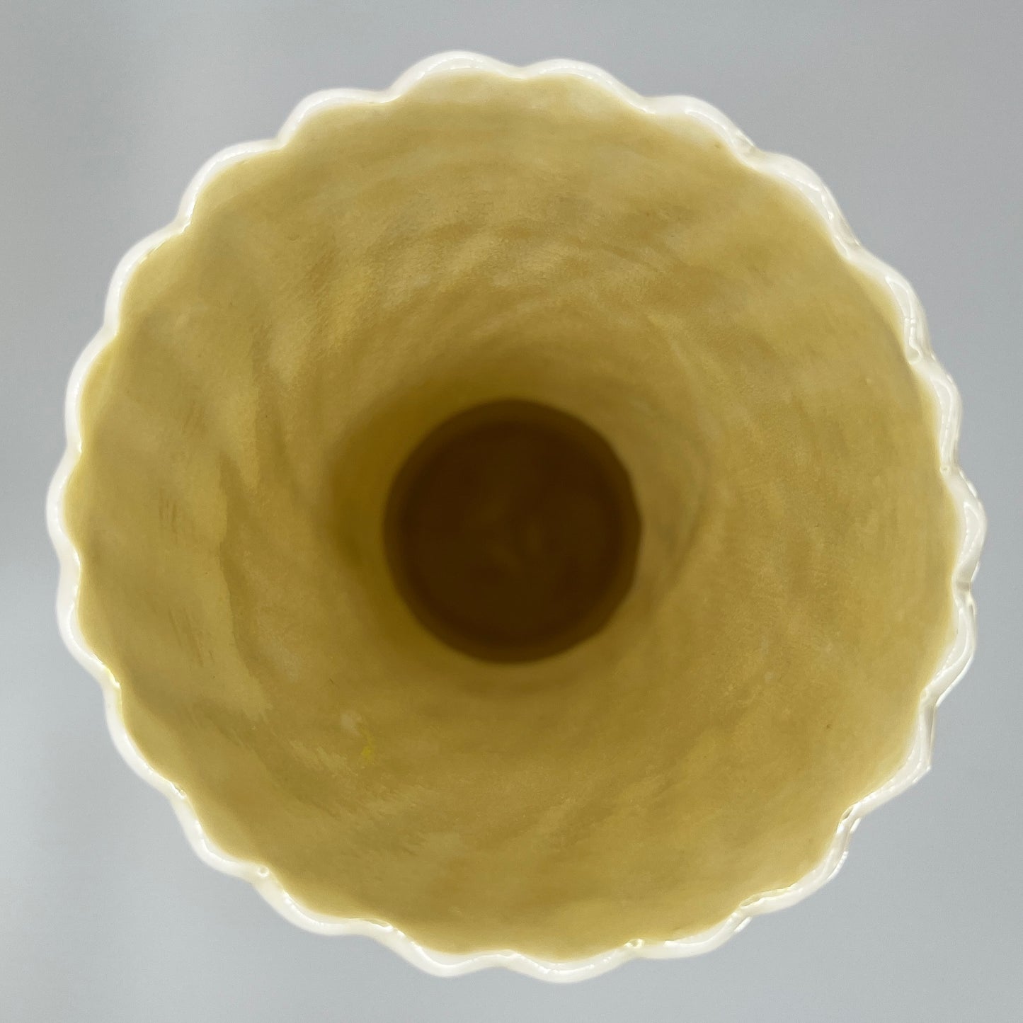 Belleek Shamrock Twin Handle Vase – Irish Porcelain with Swirl Neck & Embossed Scrolls (8")