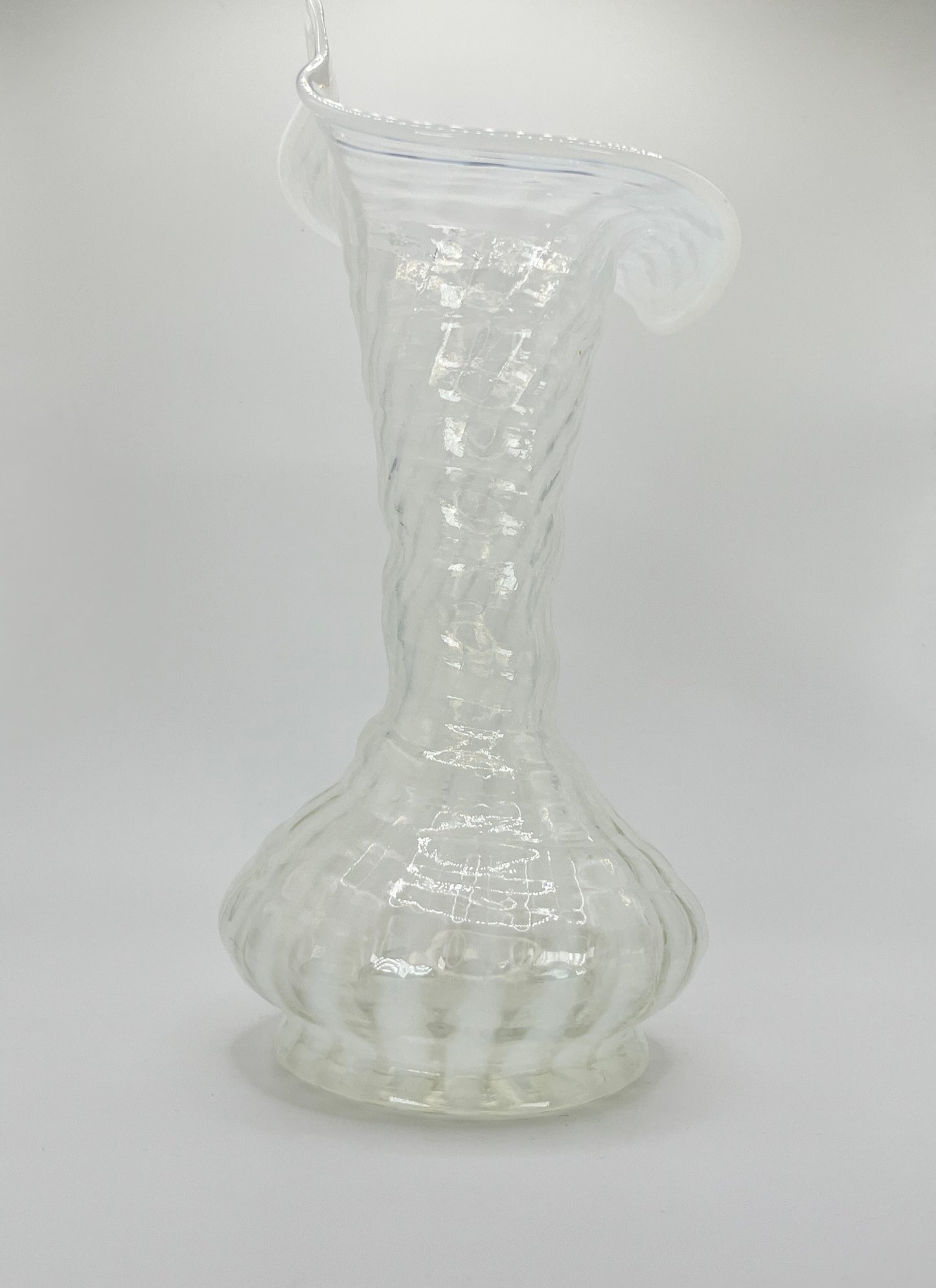 Iridescent Clear Art Glass Vase with Ruffled Rim – Hand Blown