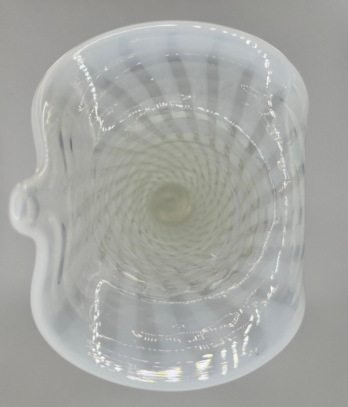 Iridescent Clear Art Glass Vase with Ruffled Rim – Hand Blown